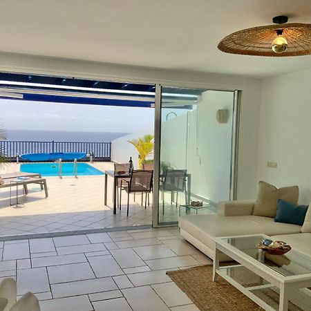 Frontline Villa 26, Modern Coastal Design With Amazing Views بْوُرتو كاليرو المظهر الخارجي الصورة